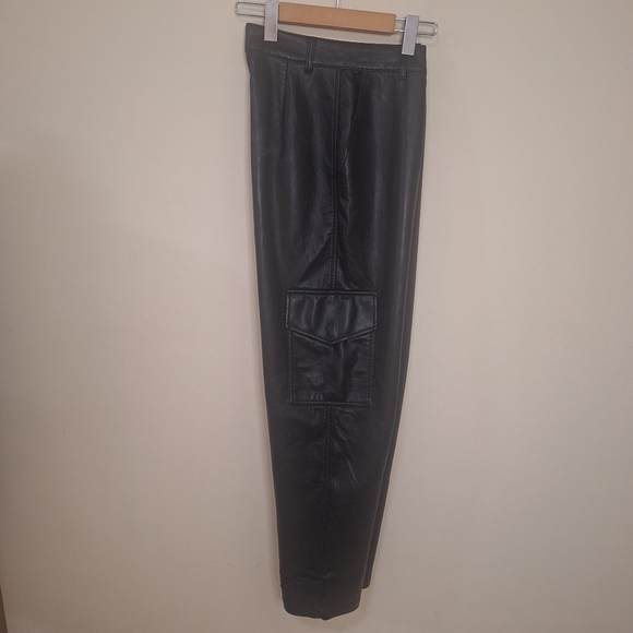 Wilfred Aritzia Faux Leather High Rise Modern Cargo Pants Black SZ 4 NWOT - Picture 12 of 15